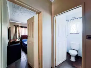 2 Bedroom Cottage/Garden Flat to Rent in Mount Pleasant