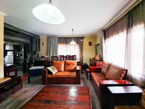 2 Bedroom Cottage/Garden Flat to Rent in Mount Pleasant