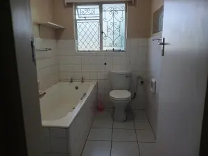 2 Bedroom Cottage/Garden Flat to Rent in Mount Pleasant