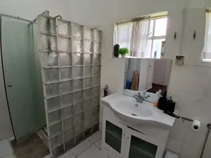 4 Bedroom House to Rent in Mount Pleasant