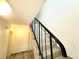 Flat/Apartment to Rent in Mount Pleasant