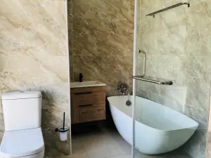 Townhouse/Cluster to Rent in Borrowdale West