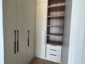 Townhouse/Cluster to Rent in Pomona