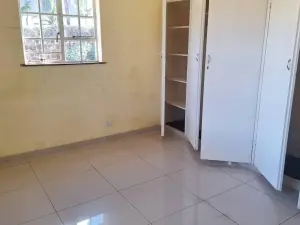 Townhouse/Cluster to Rent in Avondale