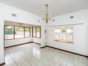 Other Commercial to Rent in Belvedere