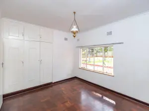 Other Commercial to Rent in Belvedere