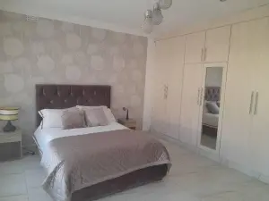 4 Bedroom House to Rent in Gletwin Park