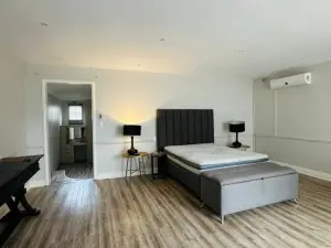 Townhouse/Cluster to Rent in Newlands