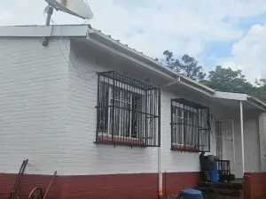 2 Bedroom Cottage/Garden Flat to Rent in Kamfinsa