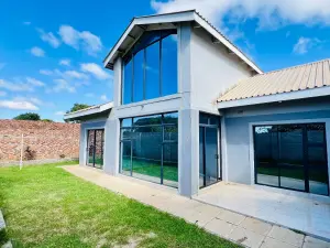 Townhouse/Cluster to Rent in Greendale