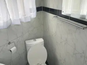 2 Bedroom Cottage/Garden Flat to Rent in Helensvale