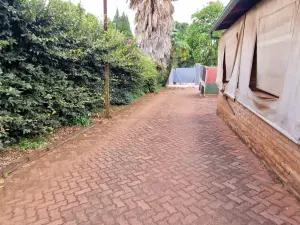 4 Bedroom House to Rent in Avondale