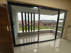 4 Bedroom House to Rent in Arlington