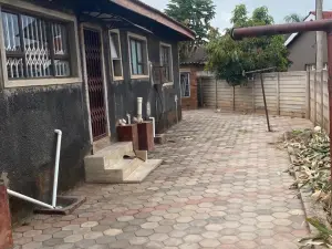 4 Bedroom House to Rent in Cold Comfort