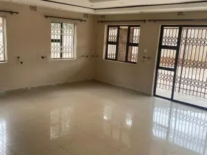 4 Bedroom House to Rent in Cold Comfort