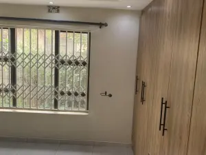 4 Bedroom House to Rent in Cold Comfort