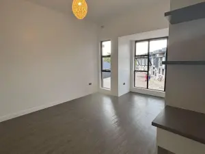 Flat/Apartment to Rent in Borrowdale