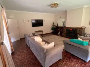 House to Rent in Ballantyne Park