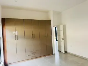 Flat/Apartment to Rent in Vainona