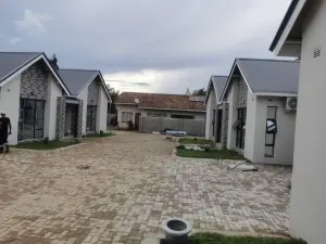 Townhouse/Cluster to Rent in Borrowdale West