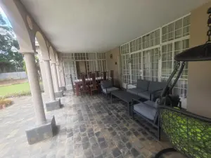 4 Bedroom House to Rent in Mount Pleasant