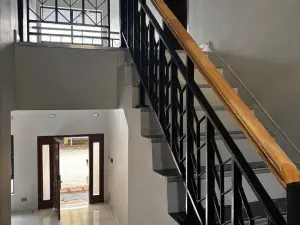 3 Bedroom House to Rent in Mount Pleasant