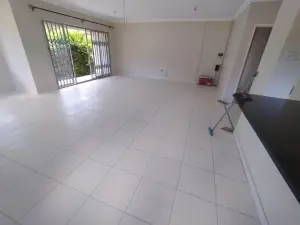 Townhouse/Cluster to Rent in Greendale