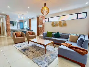 Townhouse/Cluster to Rent in Greencroft