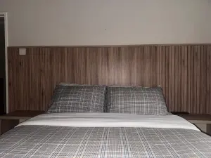 4 Bedroom House to Rent in Highlands