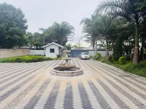 4 Bedroom House to Rent in Highlands