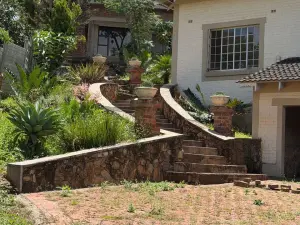 4 Bedroom House to Rent in Glen Lorne