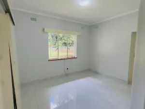 4 Bedroom House to Rent in Mount Pleasant