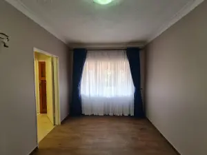 2 Bedroom Cottage/Garden Flat to Rent in Borrowdale West