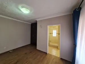 2 Bedroom Cottage/Garden Flat to Rent in Borrowdale West