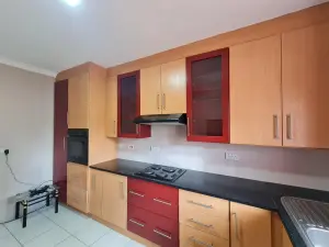 2 Bedroom Cottage/Garden Flat to Rent in Borrowdale West