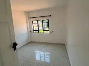 3 Bedroom Cottage/Garden Flat to Rent in Greendale North