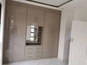 Flat/Apartment to Rent in Borrowdale West