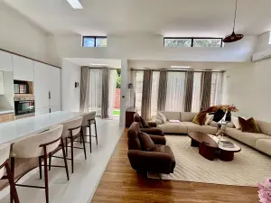 Townhouse/Cluster to Rent in Mount Pleasant