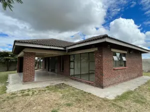 3 Bedroom House to Rent in Hatfield