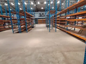 Retail/Shop to Rent in Borrowdale