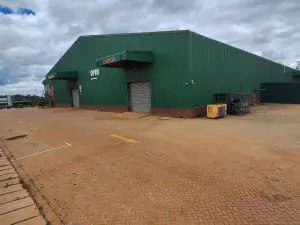 Retail/Shop to Rent in Borrowdale