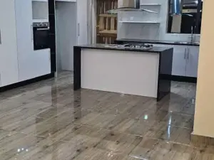 Townhouse/Cluster to Rent in Marlborough