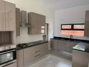 Townhouse/Cluster to Rent in Borrowdale