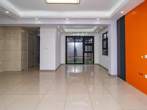 Flat/Apartment to Rent in Greendale North