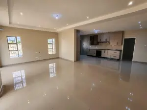 4 Bedroom House to Rent in Manresa