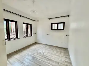 Townhouse/Cluster to Rent in Newlands