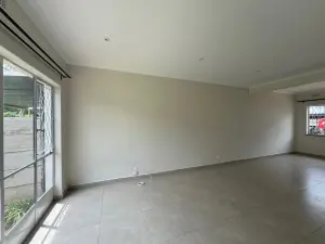 Flat/Apartment to Rent in Avondale