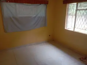 4 Bedroom House to Rent in Dzivarasekwa