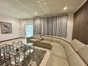 3 Bedroom House to Rent in Vainona