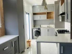 Flat/Apartment to Rent in Highlands